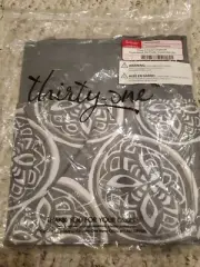 Thirty one Hang It Pocket Organizer Candy WOODBLOCK WHIMSY NEW never used NWT