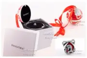 LE PANDORA 2017 RED ROCKETTES Gift Set B800641 ORNAMENT & CHARM 796259EN07 w BOX