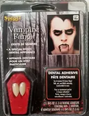 Spirit of Halloween realistic vampire fangs realistic tone special effects teeth