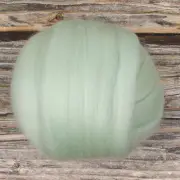 Corriedale Top (Dyed Peppermint) 100g Wool Spinning Fibre Felting Light Blue