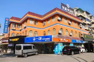 雲品牌-上海世博園上南路地鐵站派柏.雲酒店Yun Brand-Shanghai World Expo Park Shangnan Road Subway Station Pebble Motel