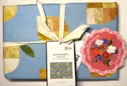 WORLD TRAVELER PLACEMATS BLUE YELLOW LEMONS (4) 100% COTTON 13.7 X 19.7 NWT