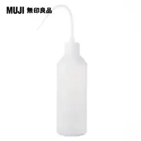 在飛比找PChome24h購物優惠-【MUJI 無印良品】塑膠注水瓶/大