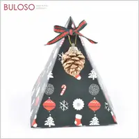 在飛比找樂天市場購物網優惠-聖誕立體三角包裝盒-黑底 聖誕包裝 禮物包裝 禮物盒（不挑色