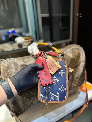 【二手包包】Lv 新品 旅行袋 機場旅行包來咯lv專柜同款旅行包 范冰冰楊冪劉濤各路大牌明星同款我有自留一直NO111162