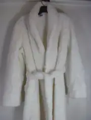 Appel Bathrobe Womens Size L Fluffy Robe Soft White Fleece Plush Warm Spa NEW