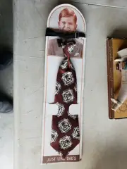 Davey Crockett Neck Tie Ready To Wear on Display Board B.G.C.N.Y.C. dp