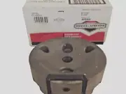 BRIGGS & STRATTON - Replacement Flywheel OEM#: 595185