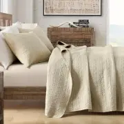 Quilt Set Queen Size Brich Beige, Classic Geometric Spots Stitched Pattern