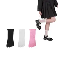 在飛比找momo購物網優惠-【FAV】3雙組/兒童透氣五指襪/型號:C502(五趾襪/蕾