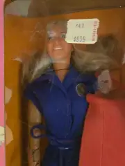 BIONIC WOMAN 1977 figure doll MISSION PURSE Sealed Kenner Six Million Dollar Man