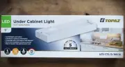 TOPAZ 9-Inch Hardwire/Linkable White Under Cabinet LED Light 5 CCT Select 5 WATT