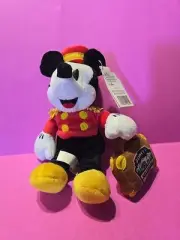 VTG Disney World Wilderness Lodge Bellhop Mickey Mouse Bean Bag Plush 8" W/Tag