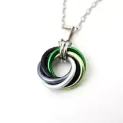 Aromantic pride pendant, small, discreet handmade chainmail love knot