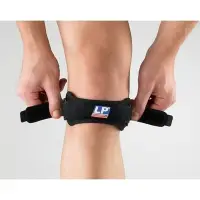 在飛比找Yahoo!奇摩拍賣優惠-LP 護膝 護具 護套 (1個裝) 髕腱束帶 781 FRE