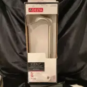 ***NIB***Delta “Everly” Pivoting Toilet Paper Holder