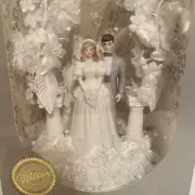 Vintage Wilton Wedding Cake Topper NEW Ellen Williams Gray Tux Groom Floral Arch