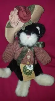 Boyd's Bears Plush Kitty Cat MRS PETRIE Bow Hat Sweater Black White Retired NWT