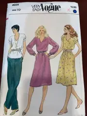 Vintage 80s Dresses & Tops Uncut Sewing Patterns Vogue 8025