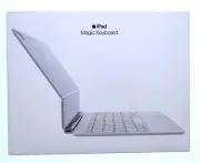 Apple iPad Air Magic Keyboard Color- White