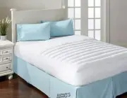 3-Zone Support Mattress Pad Twin White Polyester Microfiber Fill Attached Skirt