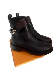 Louis Vuitton Calfskin Monogram Discovery Flat Ankle Boots 36.5 Black