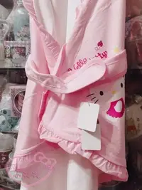 在飛比找Yahoo!奇摩拍賣優惠-♥小公主日本精品♥ Hello Kitty凱蒂貓粉色提花包巾