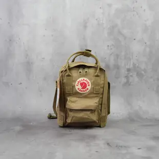 【Fjallraven北極狐】Kanken Sling隨身斜背包-221粘土(FR23797)