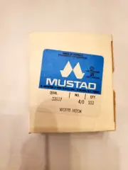 Mustad - - 1 BOX 100 CT. #33637 - 4/0 Fish hooks - Fishing Tackle
