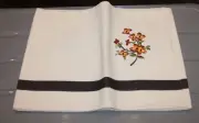 NOS Aman TABLE RUNNER off white embroidered flowers brown India 14 x 54