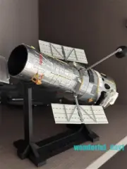 1/72 Scale Hubble Space Telescope HST Model Painted Toy Gifts