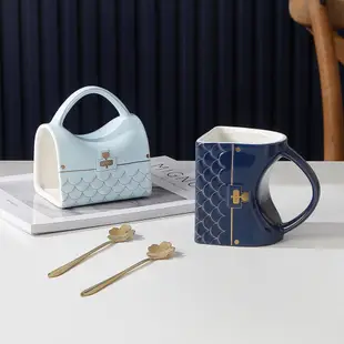 【創意馬克杯】創意包包型咖啡杯馬克杯帶勺子 辦公室家用陶瓷杯下午茶杯 精緻商務馬克杯碟套裝禮物
