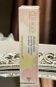 Clinique~Chubby Sculpting Highlighting Stick ~ #01 Hefty Highlight~0.21 oz ~ 6 g