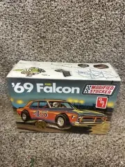 AMT 1969 Ford Falcon Modified Stocker 1:25 Model Kit Vintage Series LIMITED NEW