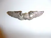 b9742 WW2 US Army Air Force USAAF Pilot Wing English Silver metal pin back B1D