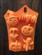 HALLOWEEN MOLD SKULLS JACK O LANTERN GHOST MINI CAKE MOLD PUMPKIN MOLD
