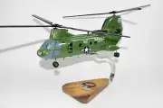 HMM-265 Dragons CH-46 (162) Model, 1/38 (14") Scale, Mahogany, Phrog