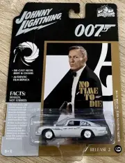 007 ASTON MARTIN DB5 Johnny Lightning 2021 Pop Culture " No time to die"