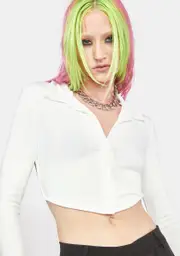 Chat Me Back Crop Top