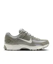 Nike Zoom Vomero 5 Lace-Up Sneakers 41 Dark clay/phantom gray/light soot/dark clay