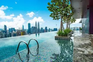 奢華單臥商務套房 - 近吉隆玻塔OYO Home 1BR Expressionz Suites KL Tower View from Infinity Pool