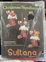 SULTANA #32090 CHRISTMAS NEEDLECRAFT JEWELED ORNAMENTS TOYLAND STOCKINGS