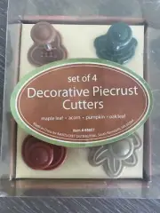 Decorative Pie Crust Cutter (Set of 4)-NEW-Leaf (2), Acorn, Pumpkin Cutters