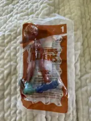 New 2009 McDonalds Happy Meal Monsters Vs Aliens #1 Susan Ginormica 5.25" Toy