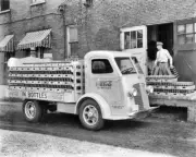 Coca Cola, Pepsi, Sprite Vintage Photos & Ads Free Rigid Top Loader 1258