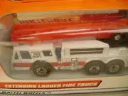 1997 MATCHBOX SUPERFAST #23 EXTENDING LADDER FIRE ENGINE TRUCK NEW IN BOX