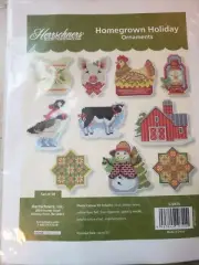 Herrschners Homegrown Holiday Ornaments Kit Plastic Canvas 570455