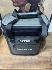 RTIC Soft Cooler 20 Can, Insulated Bag Portable Ice Chest Box Lunch Travel Beach