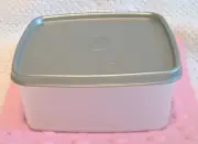 TUPPERWARE 16 oz Square Round 310 & 311 Silver Seal Versatile Container NOS