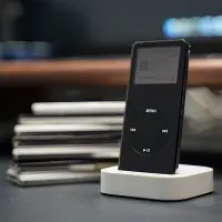 在飛比找Yahoo!奇摩拍賣優惠-隨身聽蘋果iPod Nano1初代MP3運動隨身聽學生英語音